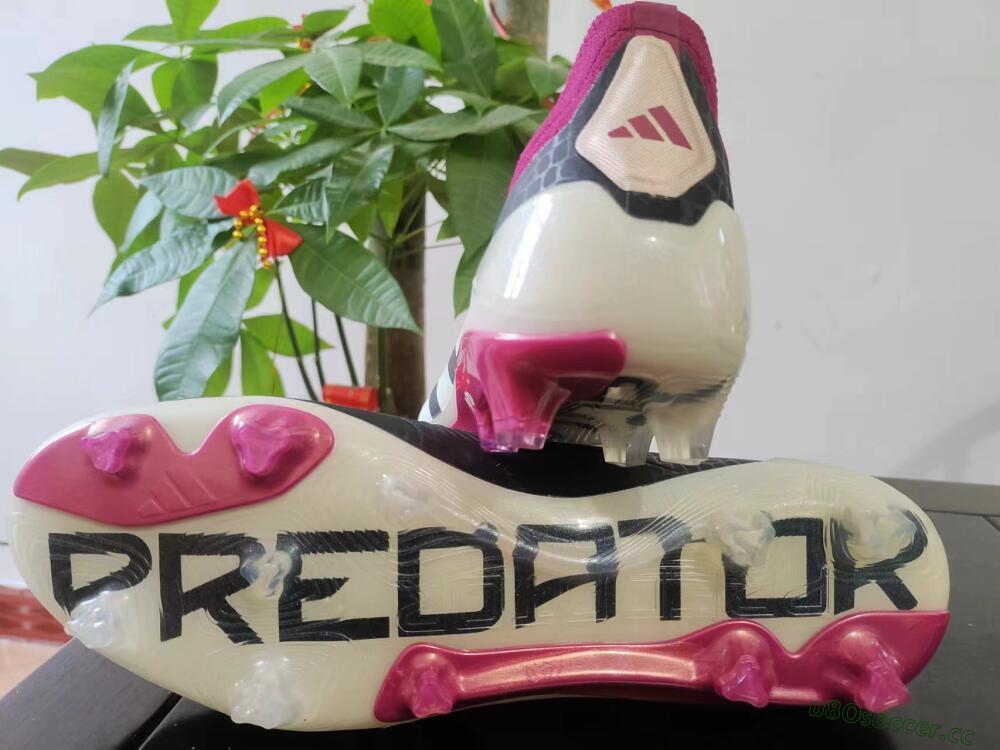 Men's Adidas Predator Accuracy+ FG Firm Ground Low-Tops Football Boots - Black/White/Pink
