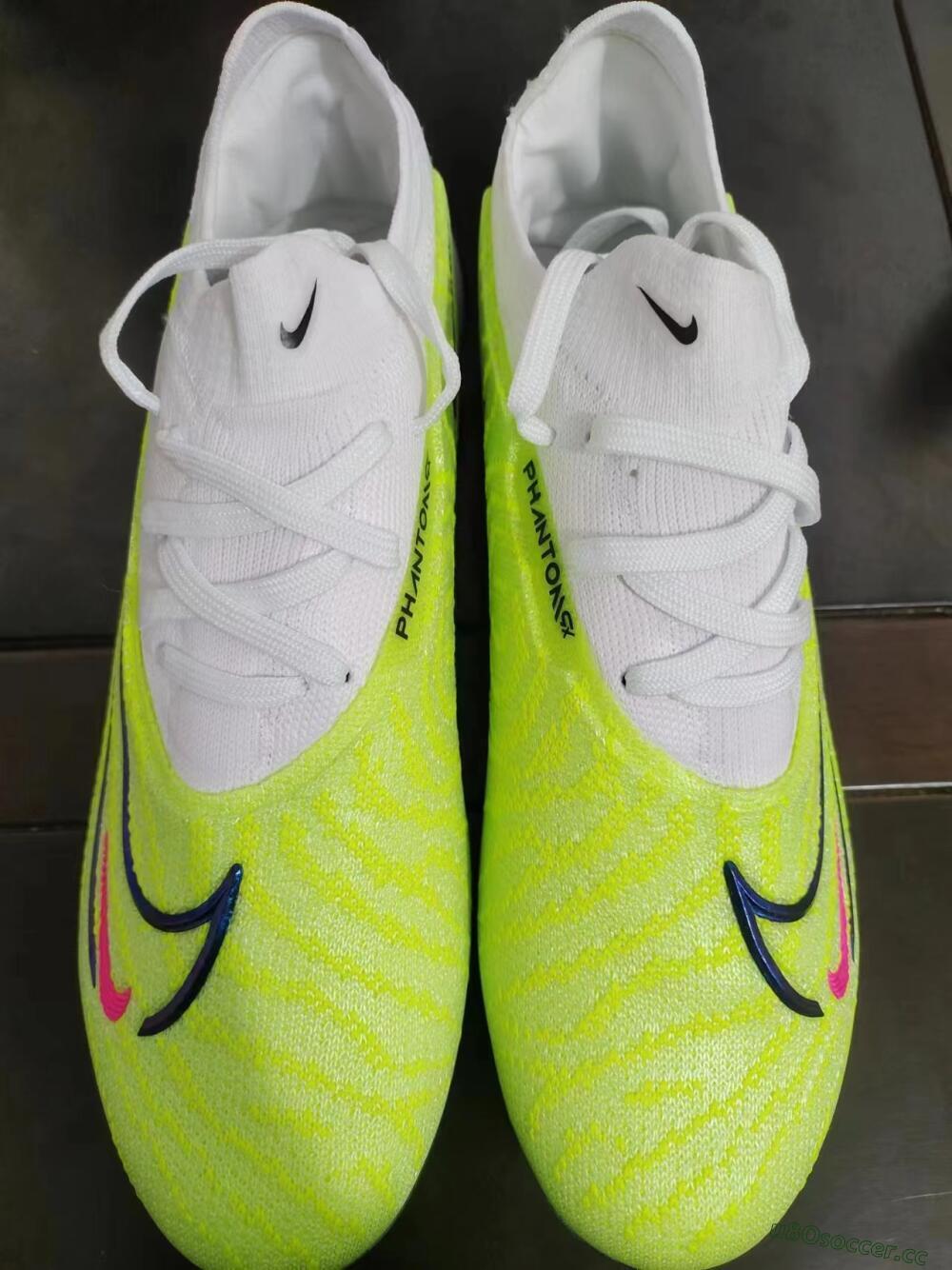 Unisex Nike Phantom GX Elite FG Firm Ground Low-Tops Football Boots - Green/Pink/Black/White