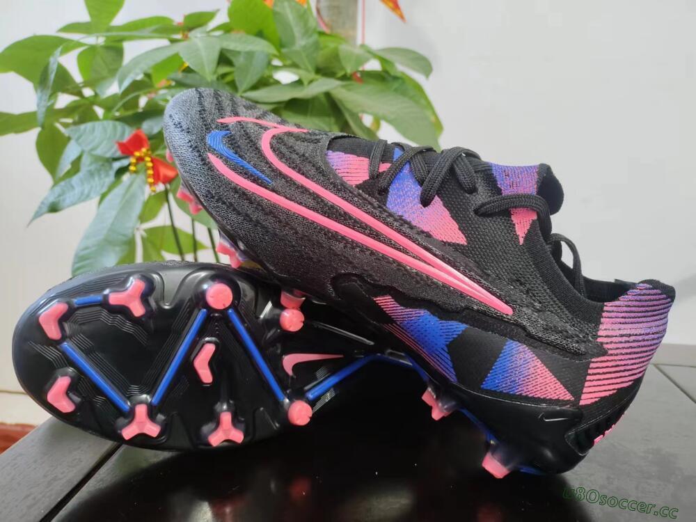 Men's Nike Phantom GX Elite FG Firm Ground Low-Tops Football Boots - Black/Pink/Blue