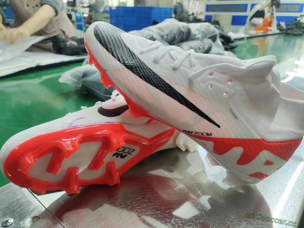Men's Nike Air Zoom Mercurial Superfly 9 Elite FG Firm Ground High-Tops Football Boots - White/Black/Red
