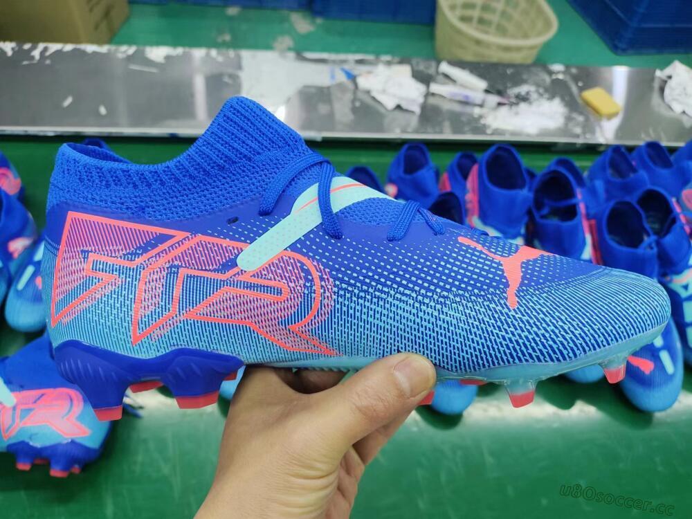 Men's Puma Future Ultimate FG Firm Ground Low-Tops Football Boots - Jade/Blue/Red