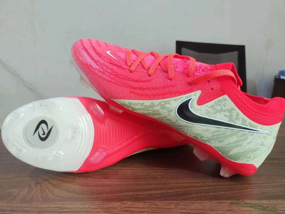 Unisex Nike Phantom Luna Elite FG Firm Ground Low-Tops Football Boots - Red/Black/Green