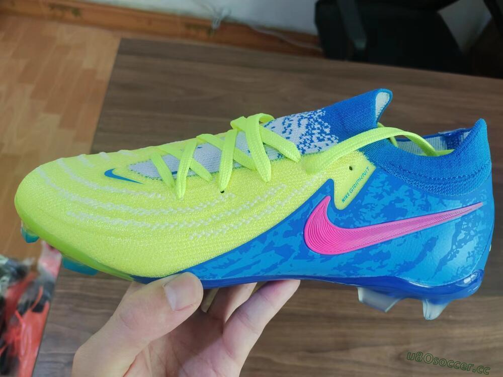 Unisex Nike Phantom Luna Elite FG Firm Ground Low-Tops Football Boots - Yellow/Blue/Pink
