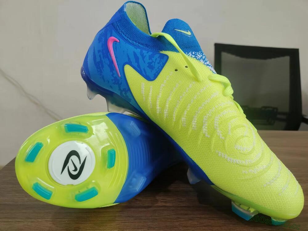 Unisex Nike Phantom Luna Elite FG Firm Ground Low-Tops Football Boots - Yellow/Blue/Pink