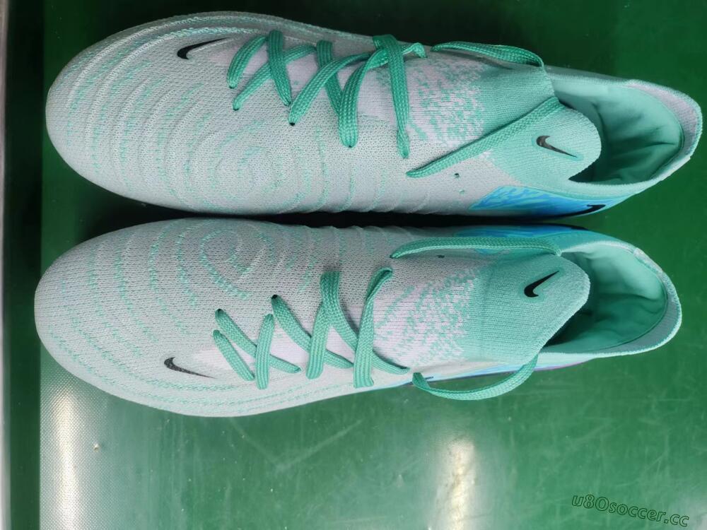 Unisex Nike Phantom Luna 2 Elite LV8 FG Firm Ground Low-Tops Football Boots - Jade/Black/Purple