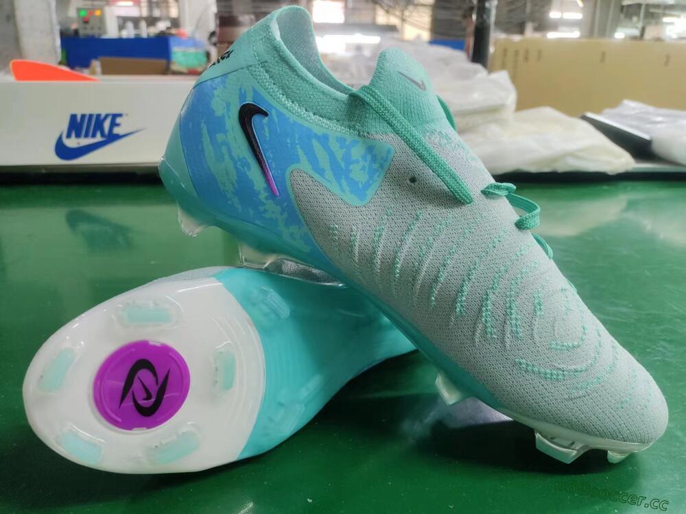 Unisex Nike Phantom Luna 2 Elite LV8 FG Firm Ground Low-Tops Football Boots - Jade/Black/Purple