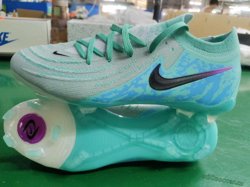 Unisex Nike Phantom Luna 2 Elite LV8 FG Firm Ground Low-Tops Football Boots - Jade/Black/Purple