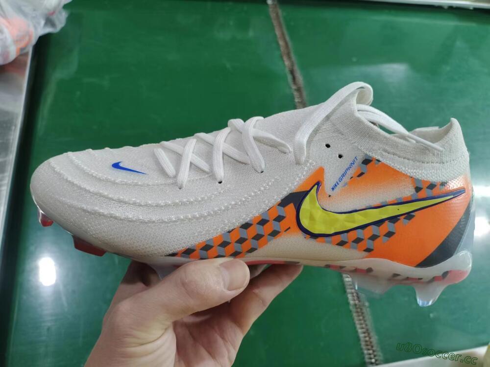 Men's Nike Phantom Luna 2 Elite Olympics 2024 FG Firm Ground Low-Tops Football Boots - White/Multicolor