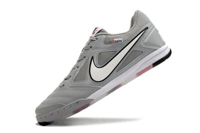 Men's Supre x Nike SB Gato IC Indoor & Futsal Low-Tops Football Shoes - Grey/White/Red/Black