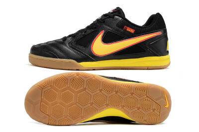 Men's Supre x Nike SB Gato IC Indoor & Futsal Low-Tops Football Shoes - Black/Yellow/Red