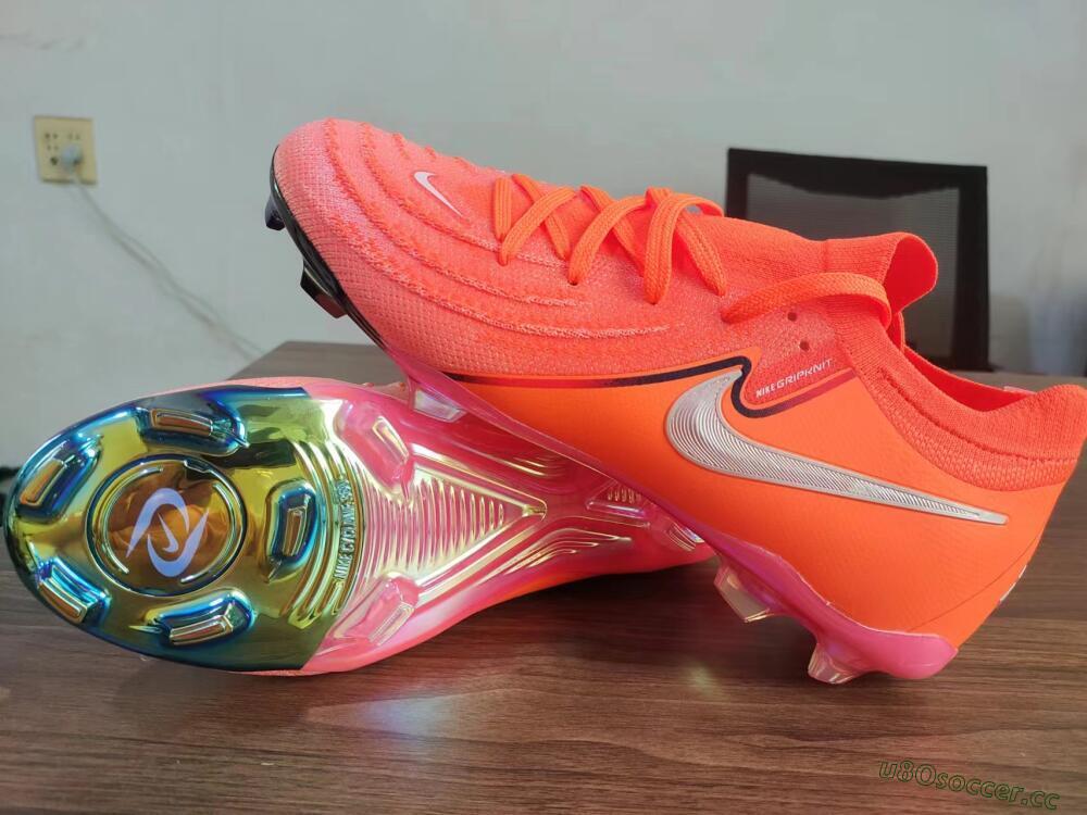 Men's Nike Phantom Luna Elite FG Firm Ground Low-Tops Football Boots - Red/Blue/Gold