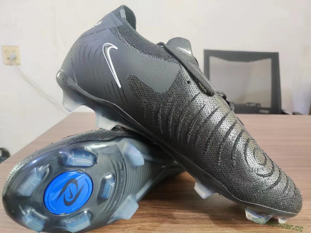 Men's Nike Phantom Luna Elite Low FG Firm Ground Low-Tops Football Boots - Grey/Black/White