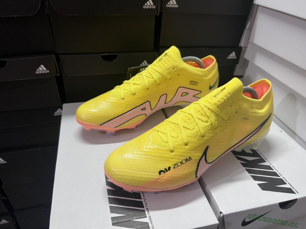 Men's Nike Air Zoom Mercurial Vapor 15 Elite FG Firm Ground Low-Tops Football Boots - Yellow/Pink
