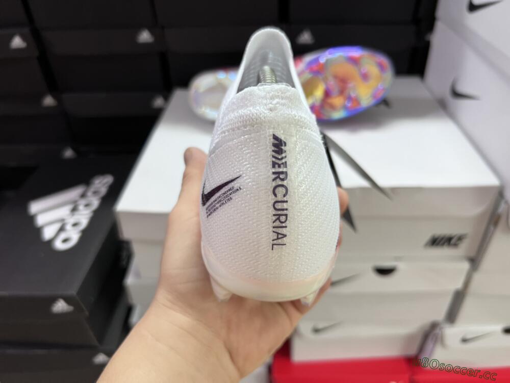 Men's Nike Air Zoom Mercurial Vapor 15 Elite FG Firm Ground Low-Tops Football Boots - White/Red