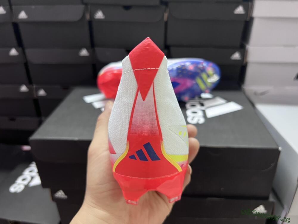 Unisex Adidas Predator FIFA World Cup Qatar 2022 Edge+ FG Firm Ground High-Tops Football Boots - White/Red/Blue