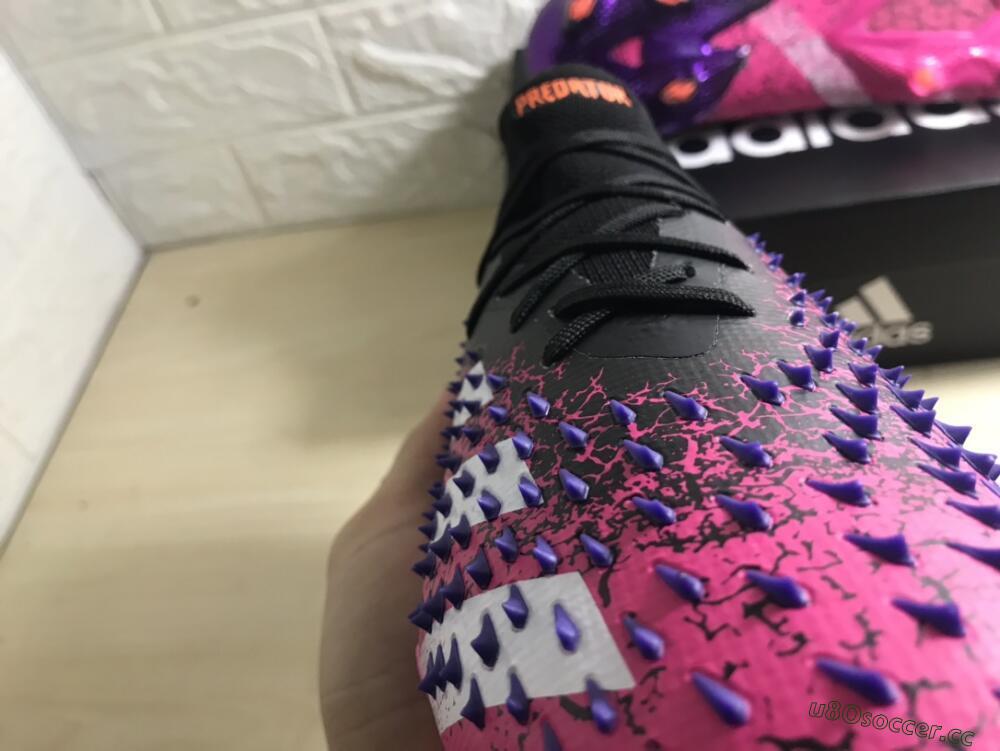 Unisex Adidas Predator Freak.1 FG Firm Ground Low-Tops Football Boots - Black/Pink/Purple