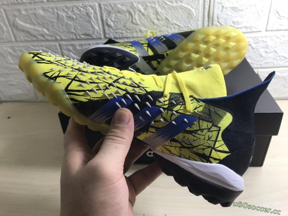 Unisex Adidas Predator Freak.1 TF Artificial Turf High-Tops Football Shoes - Yellow/Black/Blue