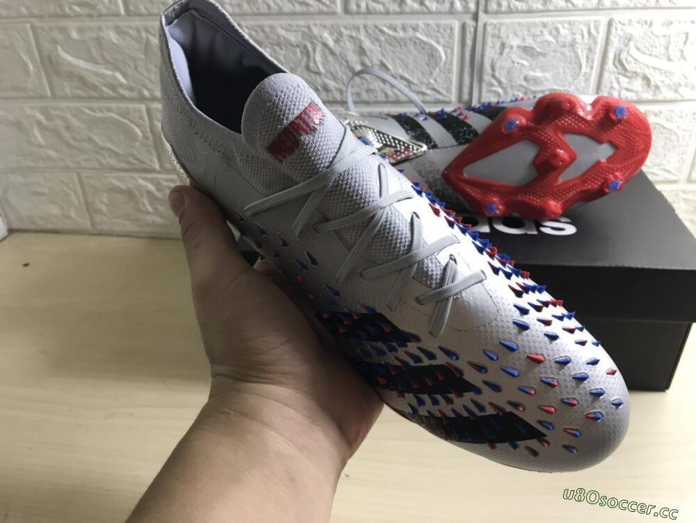 Unisex Adidas Predator Freak.1 FG Firm Ground Low-Tops Football Boots - Silver/Blue/Red/Black