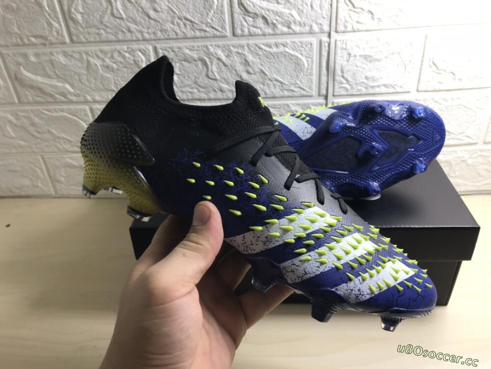 Men's Adidas Predator Freak.1 Low FG Firm Ground Low-Tops Football Boots - Black/Blue/Green