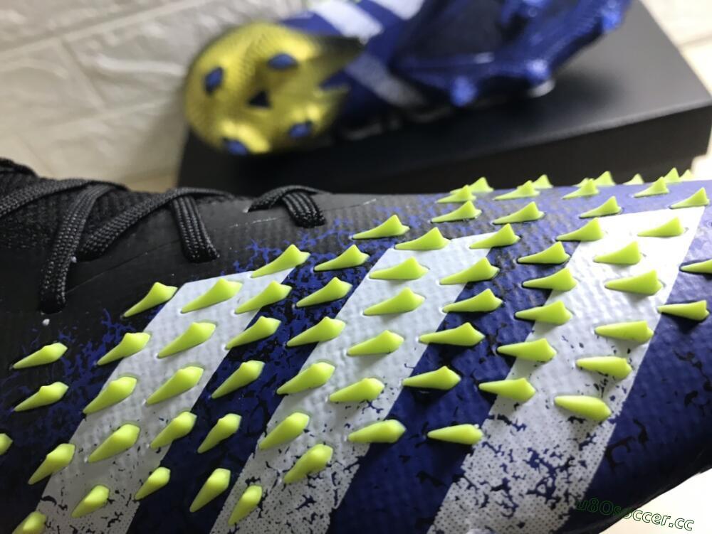 Men's Adidas Predator Freak.1 Low FG Firm Ground Low-Tops Football Boots - Black/Blue/Green
