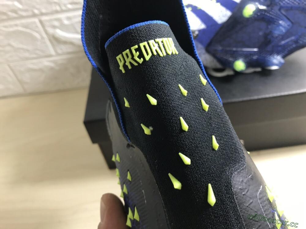 Unisex Adidas Predator Freak+ FG Firm Ground High-Tops Football Boots - Black/White/Blue