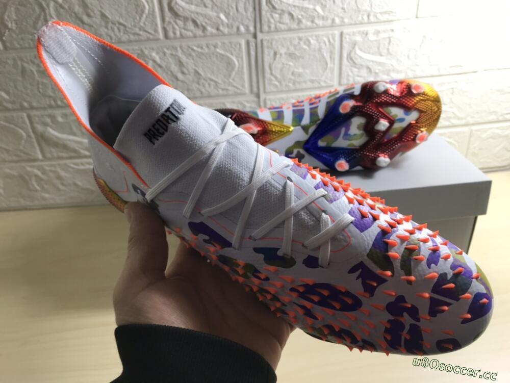 Men's Adidas Predator Freak.1 FG Firm Ground High-Tops Football Boots - White/Rainbow