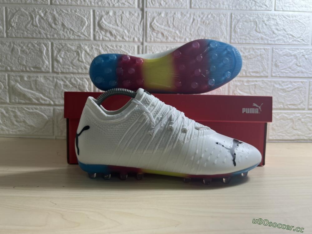 Men's Puma Future Z 1.3 Instinct MG Multi Ground Low-Tops Football Boots - White/Black