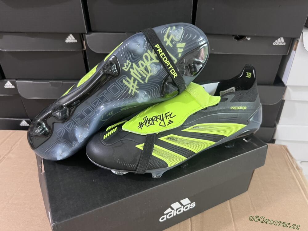 Unisex Adidas Predator Elite Foldover Tongue FG Firm Ground Low-Tops Football Boots - Black/Yellow/Blue