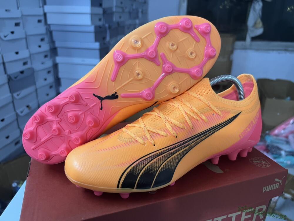 Men's Puma Ultra Ultimate MG Multi Ground Low-Tops Football Boots - Yellow/Black/Pink