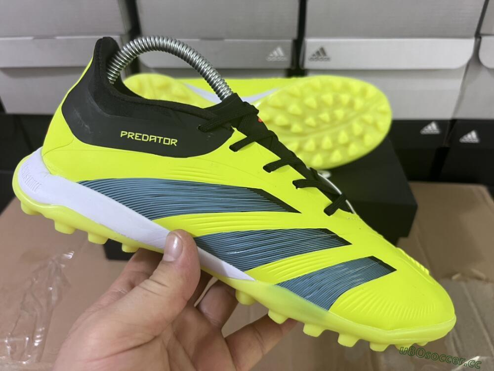 Men's Adidas Predator Accuracy Elite TF Artificial Turf Low-Tops Football Shoes - Yellow/Black/Silver