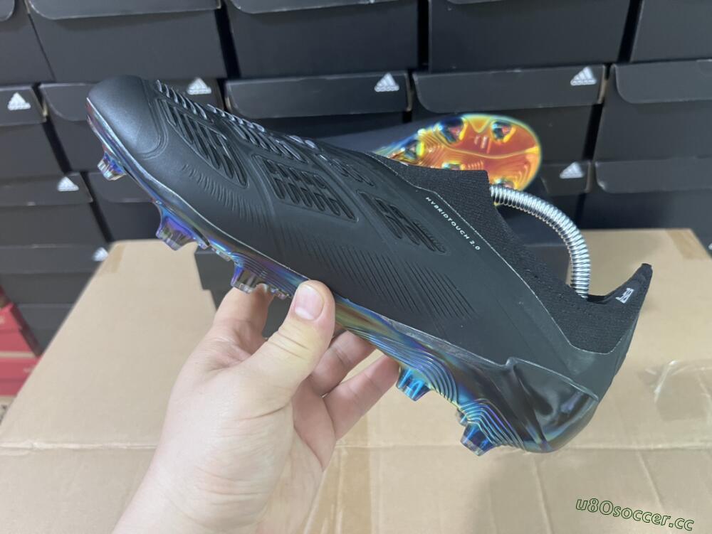 Unisex Adidas Predator Accuracy+ Laceless FG Firm Ground Low-Tops Football Boots - Black/Silver