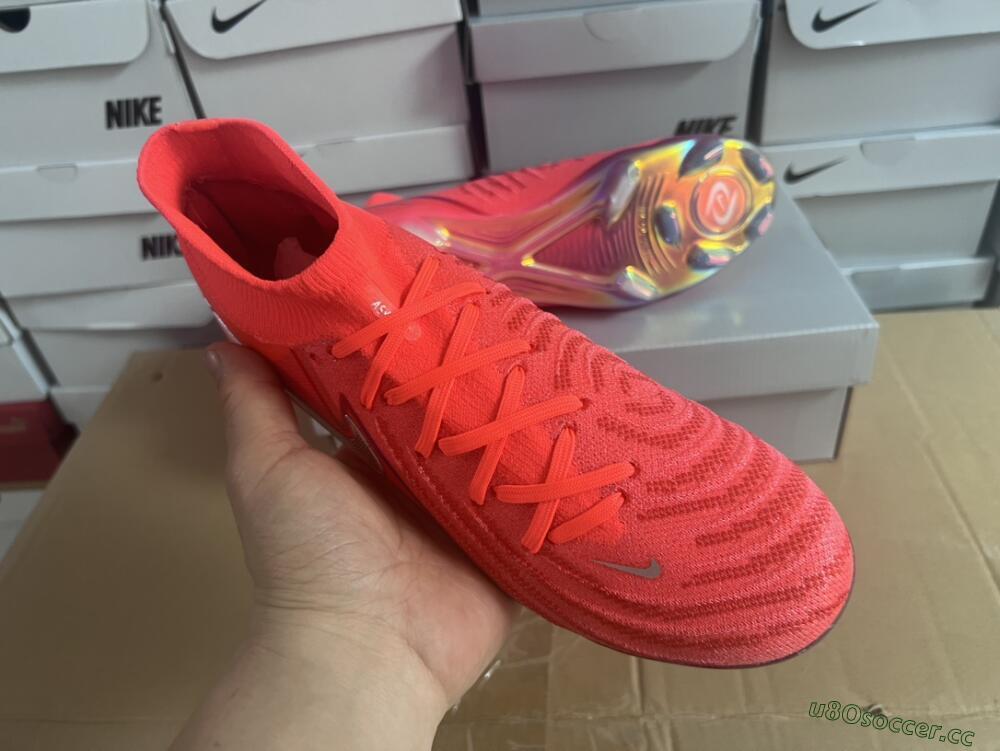 Unisex Nike Phantom Luna Elite FG Firm Ground High-Tops Football Boots - Red/Black/Gold