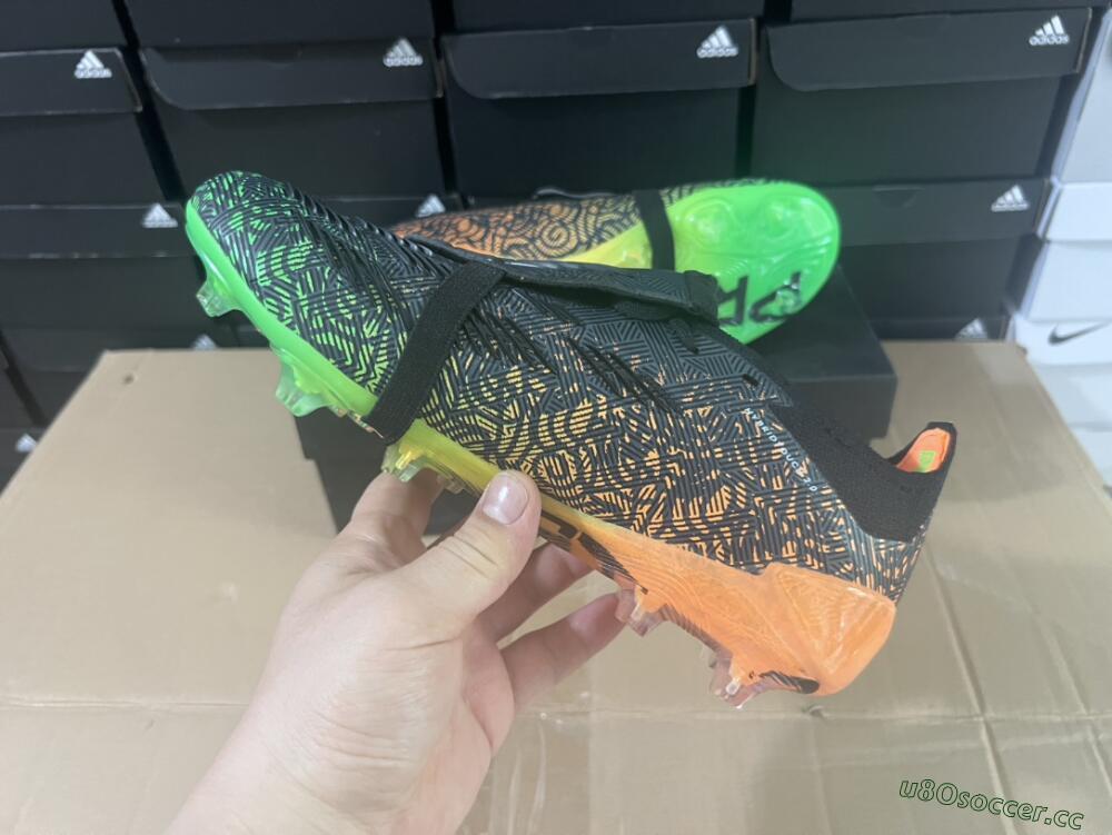 Men's Adidas Predator Elite Foldover Tongue FG Firm Ground Low-Tops Football Boots - Black/White/Green