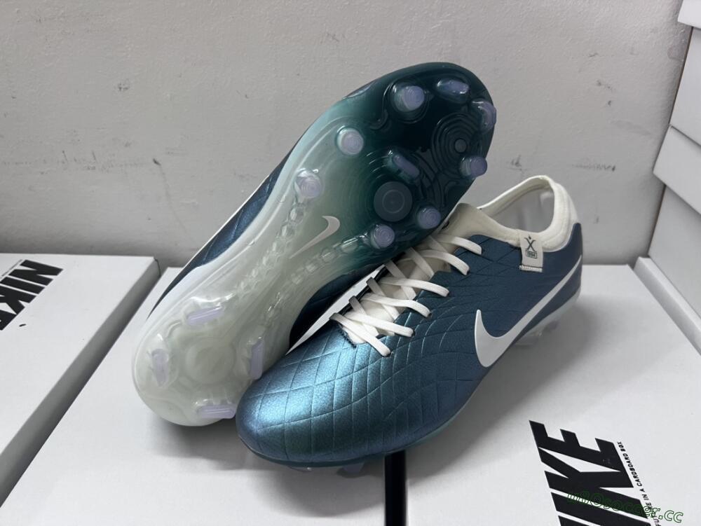 Men's Nike Tiempo Legend 10 Elite FG Firm Ground Low-Tops Football Boots - Jade/White