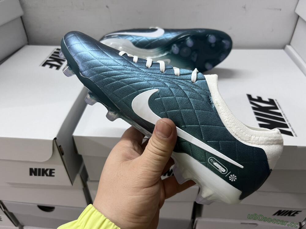 Men's Nike Tiempo Legend 10 Elite FG Firm Ground Low-Tops Football Boots - Jade/White