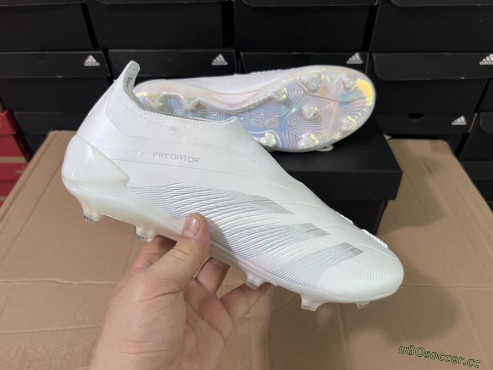 Men's Adidas Predator Elite Laceless FG Firm Ground Low-Tops Football Boots - White/Silver