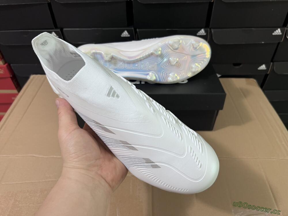 Men's Adidas Predator Elite Laceless FG Firm Ground Low-Tops Football Boots - White/Silver