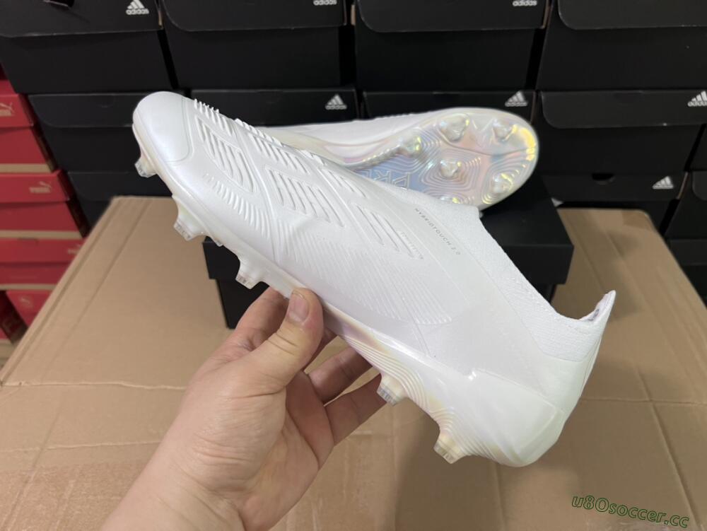 Men's Adidas Predator Elite Laceless FG Firm Ground Low-Tops Football Boots - White/Silver