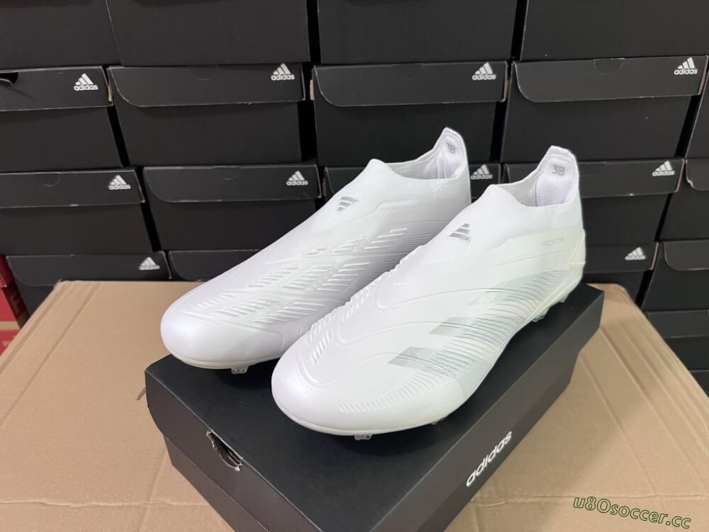 Men's Adidas Predator Elite Laceless FG Firm Ground Low-Tops Football Boots - White/Silver