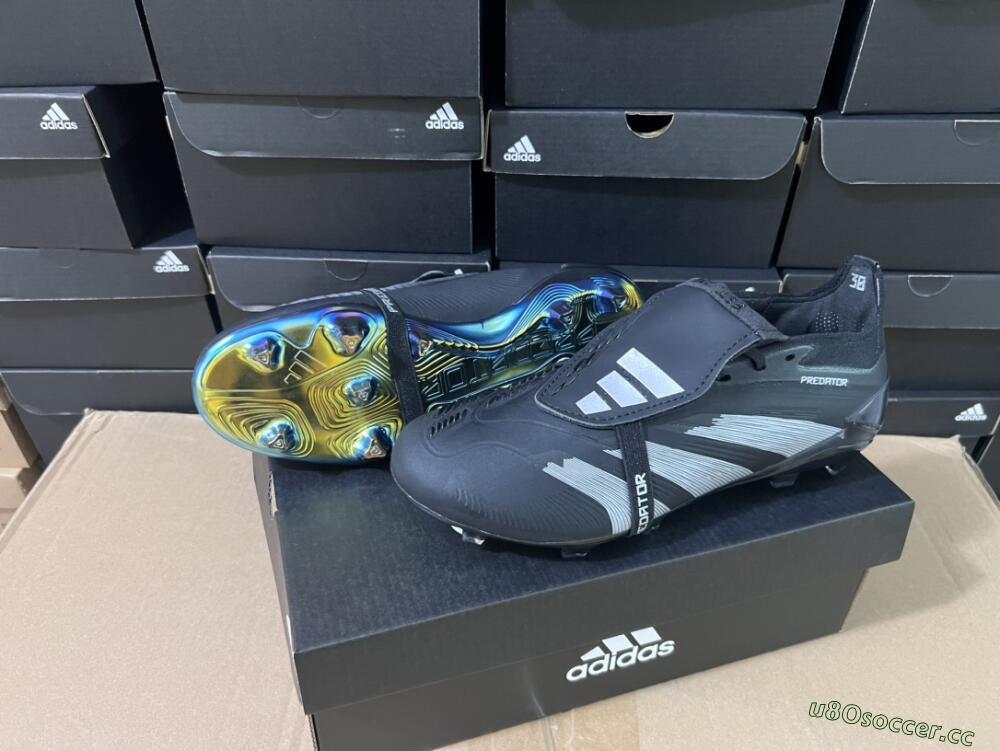 Men's Adidas Predator Elite Foldover Tongue FG Firm Ground Low-Tops Football Boots - Black/Silver/Gold