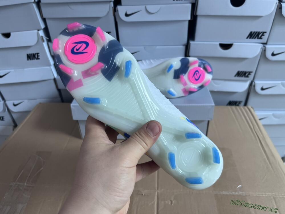 Men's Nike Phantom Luna Elite NU FG Firm Ground High-Tops Football Boots - Beige/Blue/Yellow/Pink