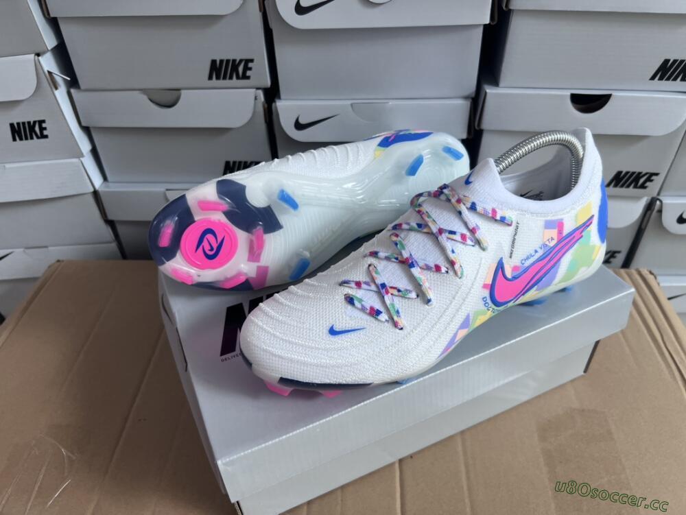 Men's Nike Phantom Luna Elite NU FG Firm Ground Low-Tops Football Boots - Beige/Blue/Yellow/Pink