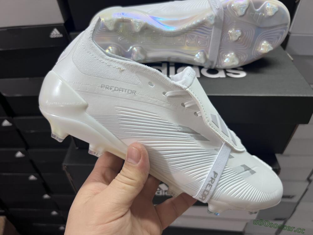 Unisex Adidas Predator Elite Foldover Tongue FG Firm Ground Low-Tops Football Boots - Beige/White/Silver