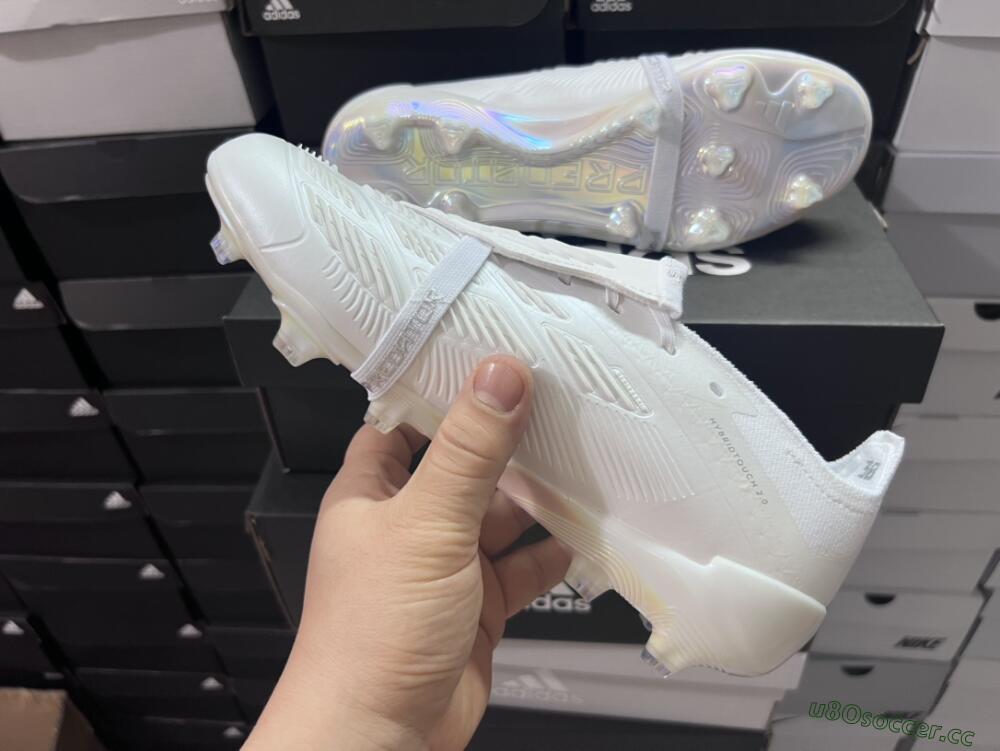 Unisex Adidas Predator Elite Foldover Tongue FG Firm Ground Low-Tops Football Boots - Beige/White/Silver