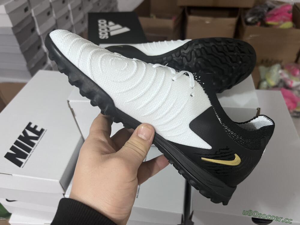 Men's Nike Phantom Luna Elite NU FG Firm Ground Low-Tops Football Boots - White/Black/Gold