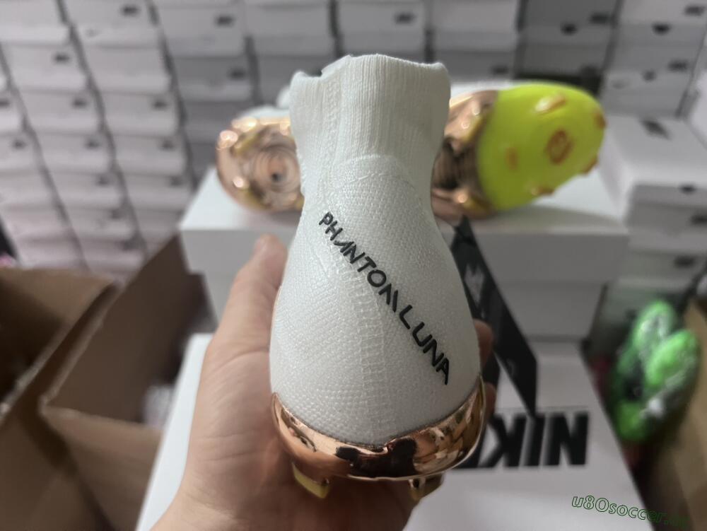 Unisex Nike Phantom Luna Elite NU FG Firm Ground High-Tops Football Boots - White/Black/Gold