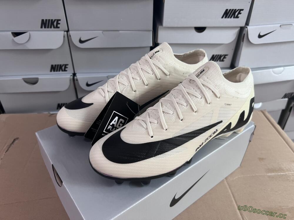Men's Nike Air Zoom Mercurial Vapor 15 Elite AG Artificial Grass Low-Tops Football Boots - Beige/Black