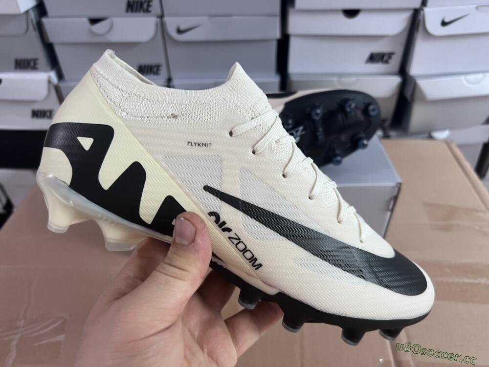 Men's Nike Air Zoom Mercurial Vapor 15 Elite AG Artificial Grass Low-Tops Football Boots - Beige/Black
