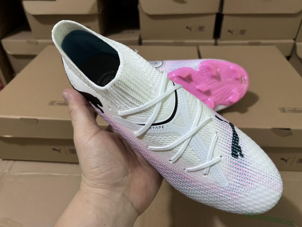 Men's Puma Future Ultimate 2024 FG Firm Ground Low-Tops Football Boots - White/Pink/Blue/Black