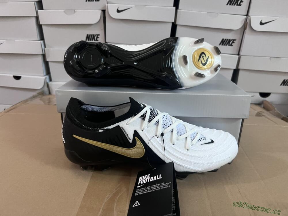 Men's Nike Phantom Luna Elite Low FG Firm Ground Low-Tops Football Boots - White/Black/Gold